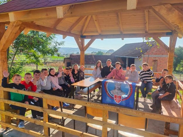 летња-учионица-понеш