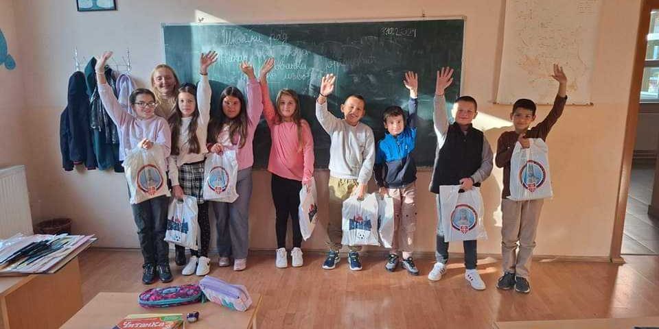 школсла-акција-2024